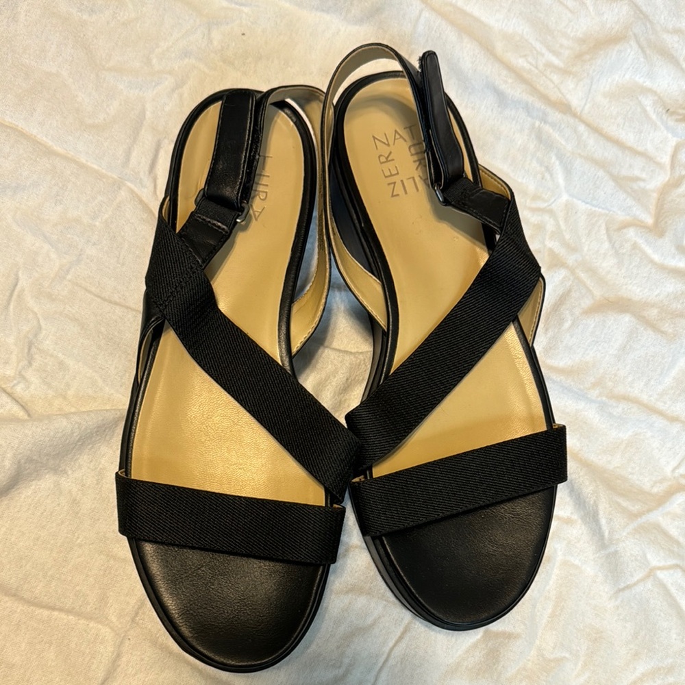 Naturalizer Black Flat Sandals with Suede Straps